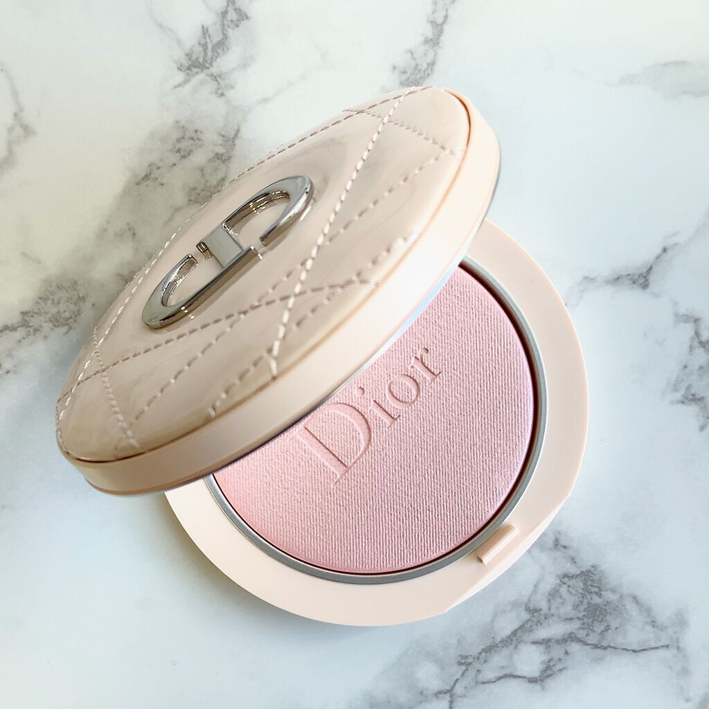 ディオールスキン フォーエヴァー クチュール ルミナイザー/Dior/プレストパウダーを使ったクチコミ（2枚目）