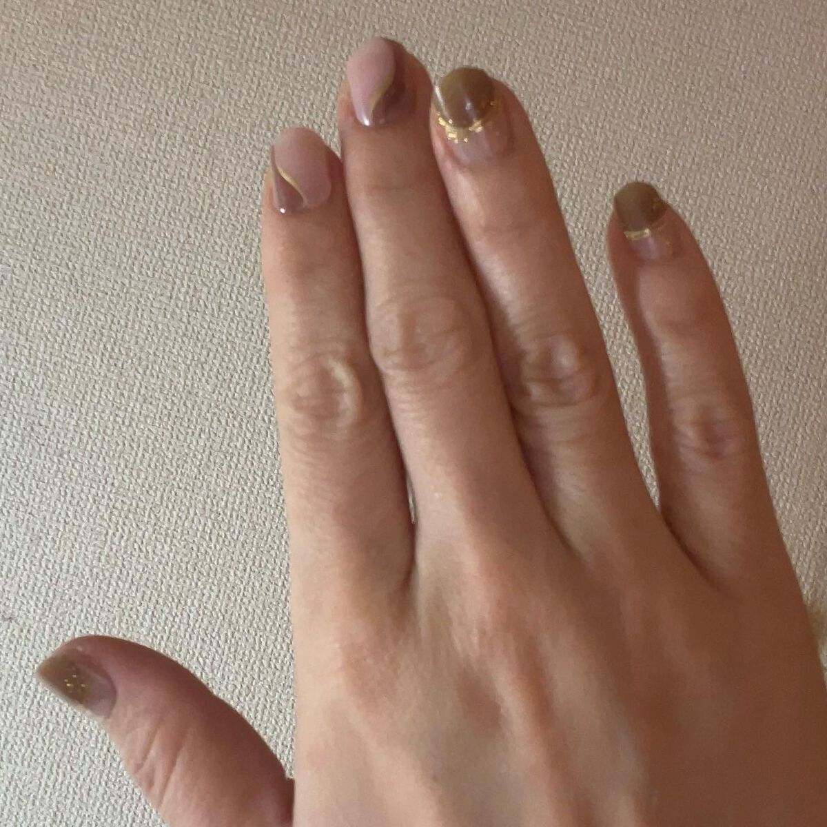 セミキュアジェルネイルシール ハンド用/LYSD’OR/ネイルシールを使ったクチコミ(2枚目)