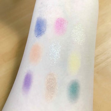 UR GLAM　BLOOMING EYE COLOR PALETTE/U R GLAM/パウダーアイシャドウを使ったクチコミ（3枚目）