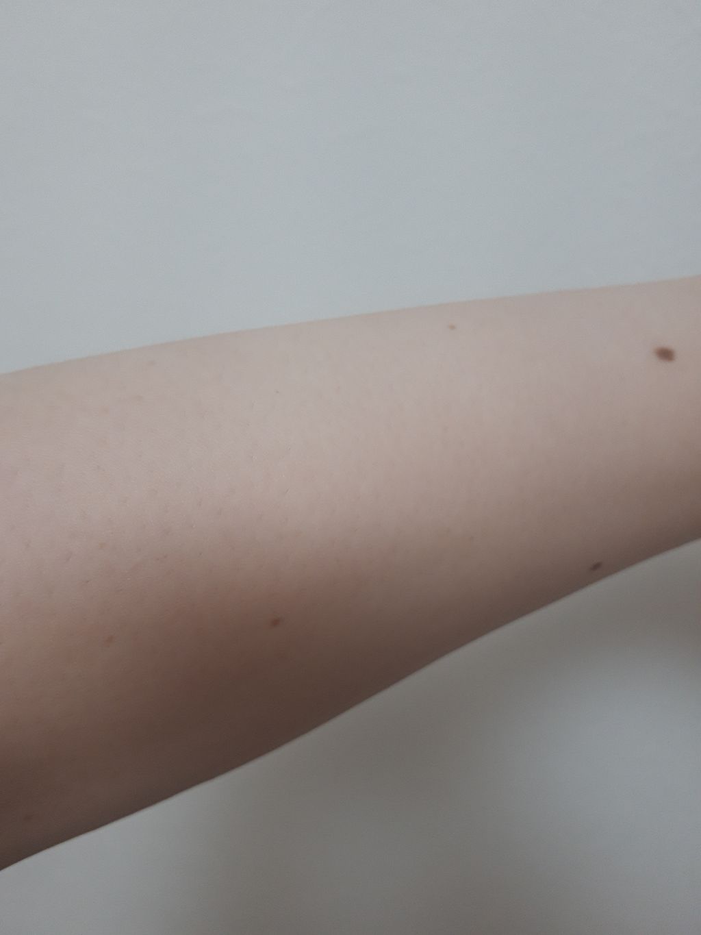 パーフェクトウォーター エッセンスN/サンキラー/日焼け止めジェルを使ったクチコミ（3枚目）