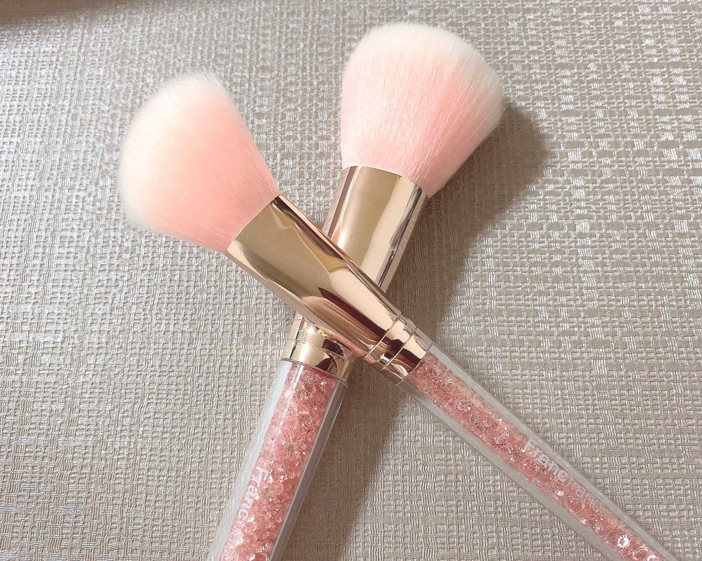 ファビュラスフェイスブラシ/フランフラン/メイクブラシを使ったクチコミ(2枚目)