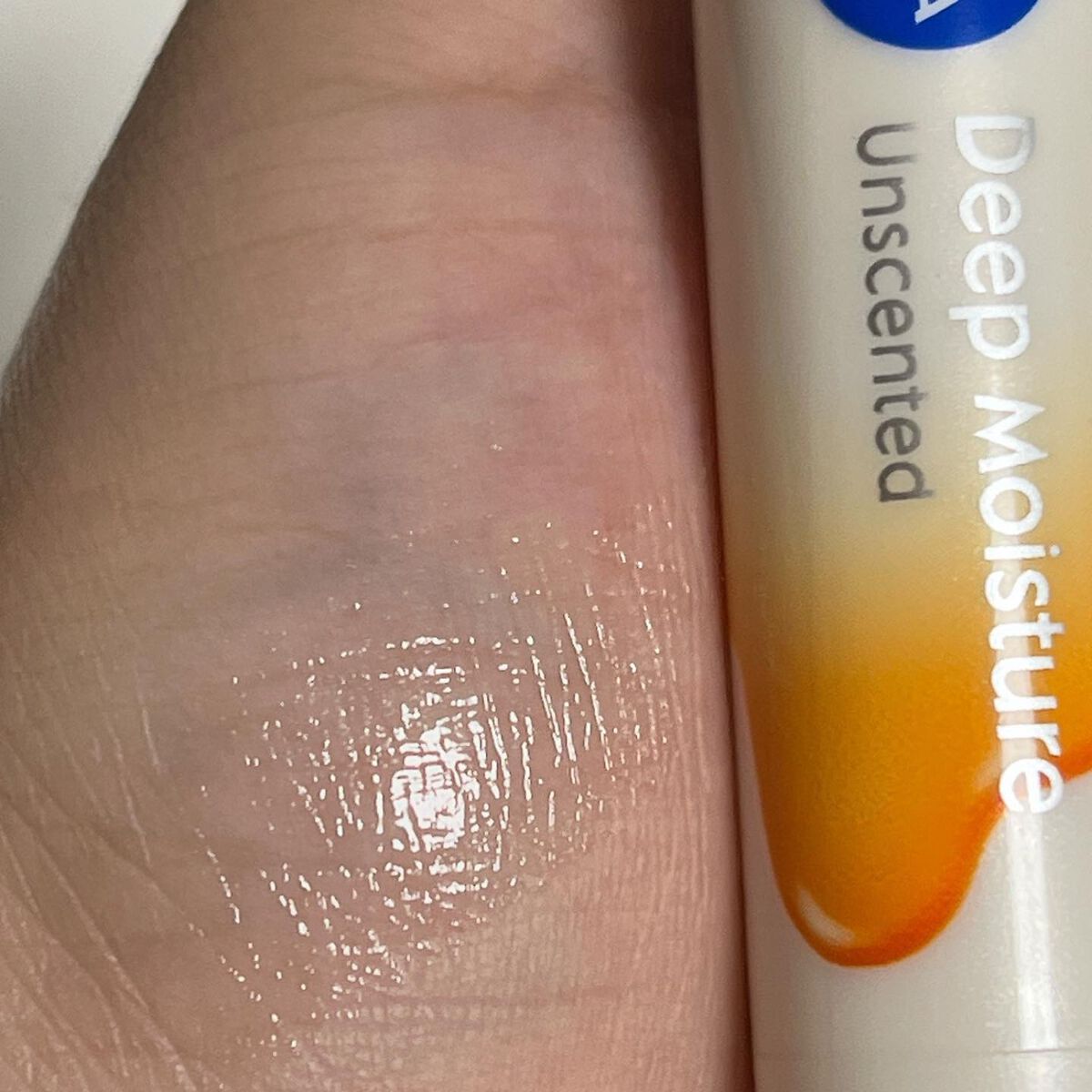 ニベア ディープモイスチャーリップ メルティタイプ/ニベア/リップクリームを使ったクチコミ（3枚目）