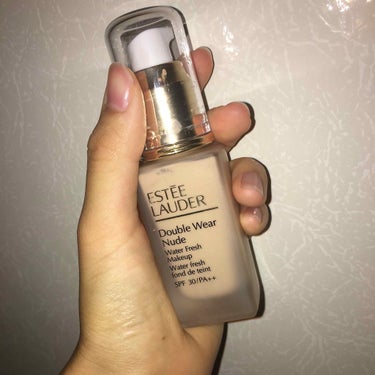 ダブル ウェア ヌード ウォーター フレッシュ メークアップ/ESTEE LAUDER/リキッドファンデーションを使ったクチコミ（1枚目）