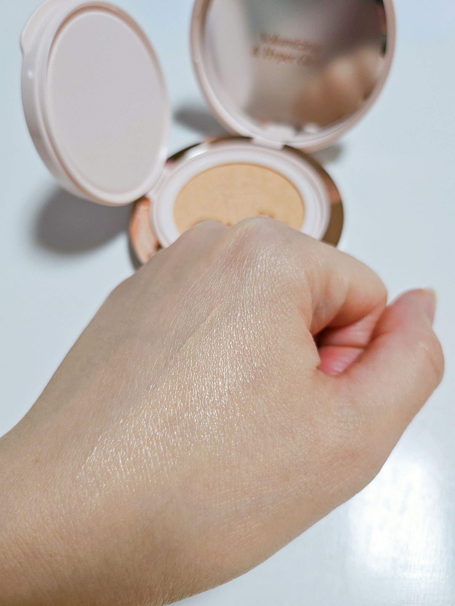 エスポア ビーグロー ボリュームクッション/espoir/クッションファンデーションを使ったクチコミ（3枚目）