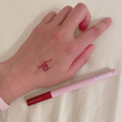 ロング ラスティング アイライナー/DAISY DOLL by MARY QUANT/リキッドアイライナーを使ったクチコミ(1枚目)