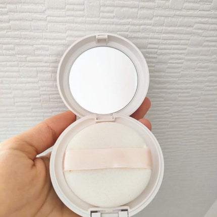 エッセンスパウダー		/セラフォア/プレストパウダーを使ったクチコミ(2枚目)