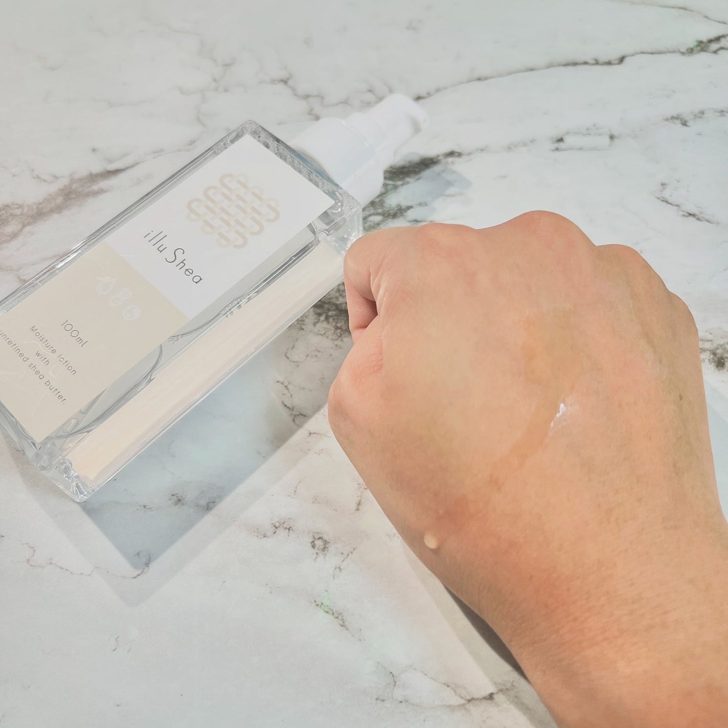 モイスチュアクリーム /illuShea/フェイスクリームを使ったクチコミ(2枚目)