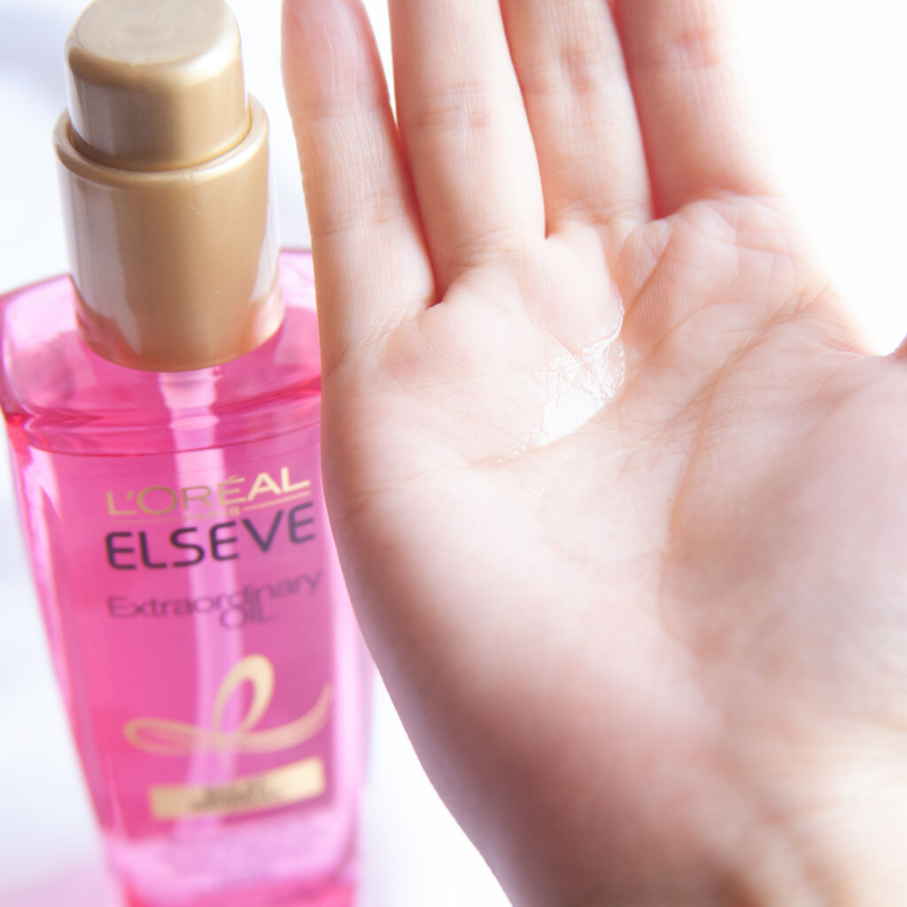 エクストラオーディナリー オイル エクラアンペリアル 艶髪オイル/ロレアル パリ/ヘアオイルを使ったクチコミ（2枚目）