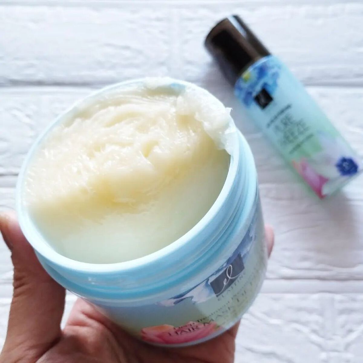 パヒュームトリートメント ピュアブリーズ/エラスチン/ヘアマスク・ヘアパックを使ったクチコミ（3枚目）