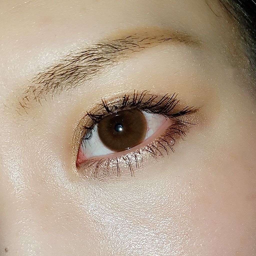 B. by BANILA super bling glitterのクチコミ「先日の韓国旅行にて出会った
B.by BANILA
スーパーブリンググリッター✨

一緒に行っ.....」（3枚目）