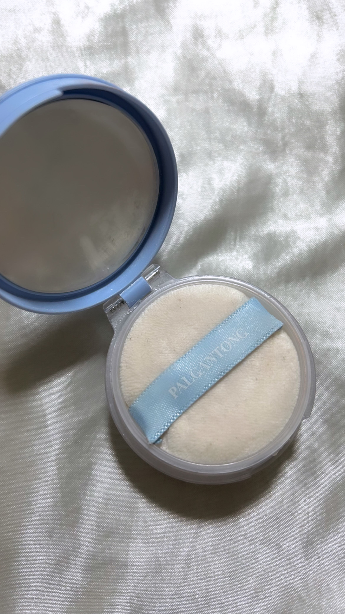 シアトリカルスキンケアパウダーUV  CW クリアホワイト/パルガントン/プレストパウダーを使ったクチコミ（2枚目）