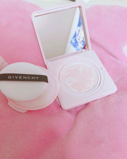 ランタンポレル ブロッサム クリーム コンパクト/GIVENCHY/化粧下地を使ったクチコミ(1枚目)
