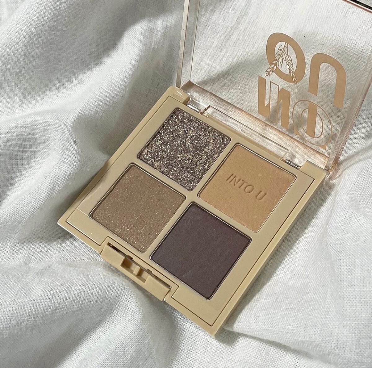 テイスティングライフアイシャドウパレット YB01/INTO U/アイシャドウパレットを使ったクチコミ（2枚目）