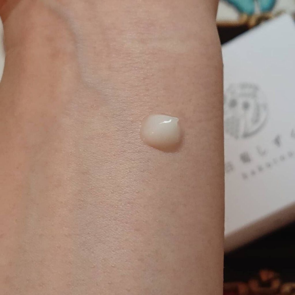 濃密ナノ保湿クリーム/白萄しずく/美容液を使ったクチコミ(5枚目)