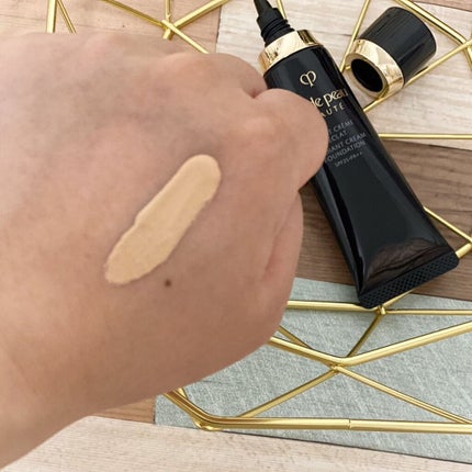 クレ・ド・ポー ボーテ タンクレームエクラn/クレ・ド・ポー ボーテ/クリーム・エマルジョンファンデーションを使ったクチコミ(2枚目)