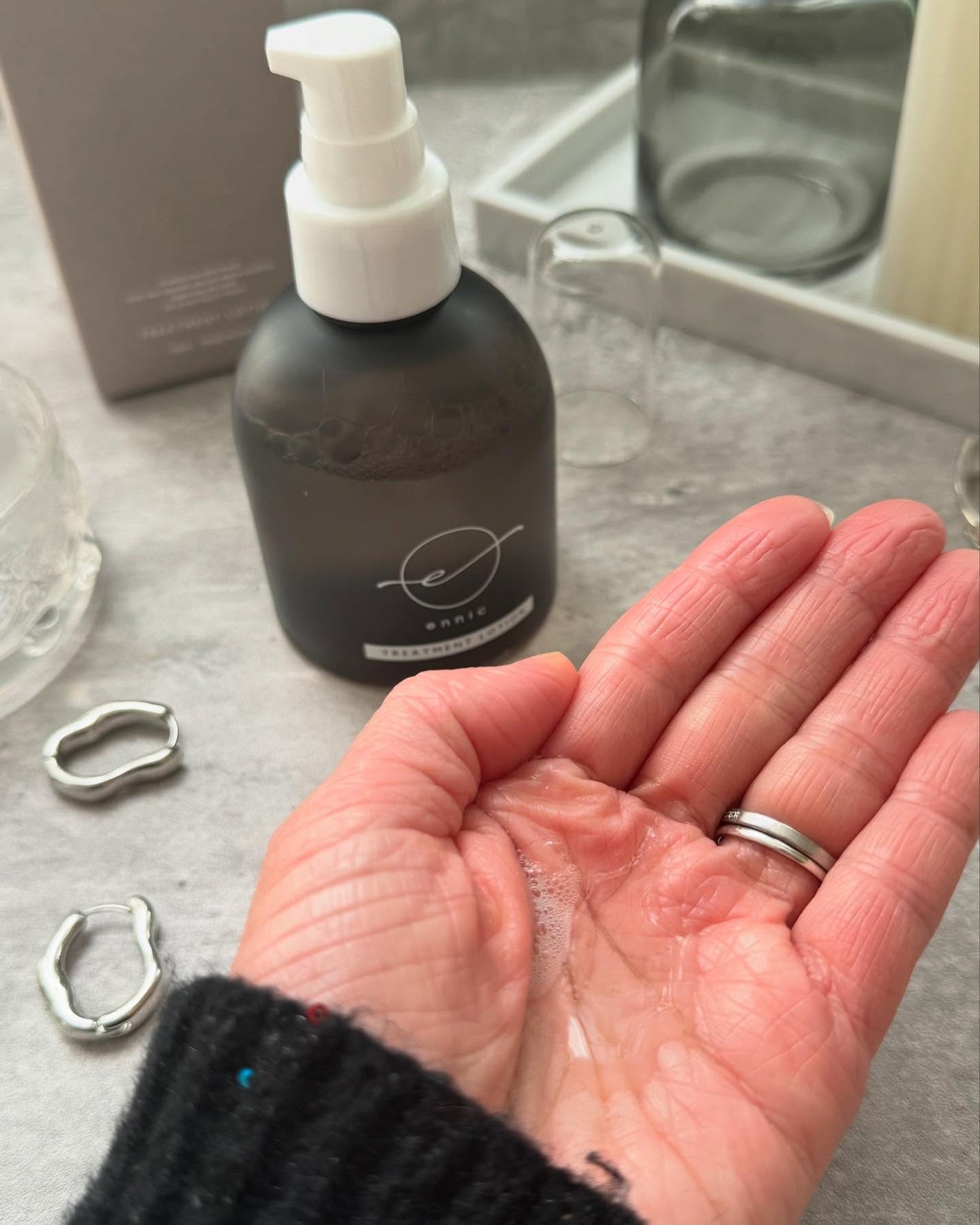 エニック オイルセラム LB/ennic/ヘアオイルを使ったクチコミ(3枚目)