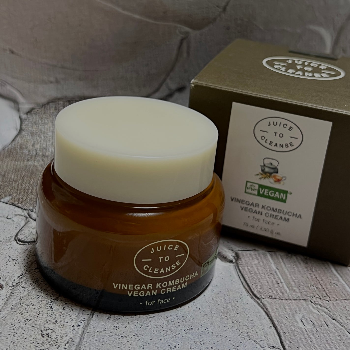 ビネガー コンブチャヴィーガン クリーム/JUICE TO CLEANSE/フェイスクリームを使ったクチコミ(1枚目)