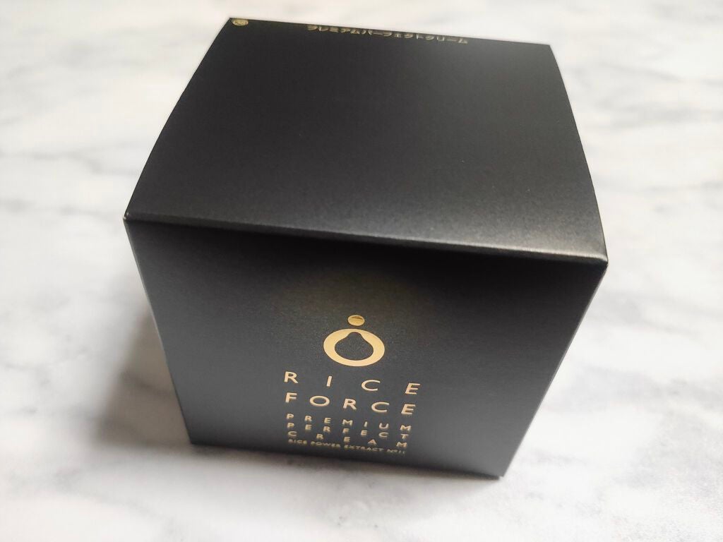 プレミアムパーフェクトクリーム/ライスフォース/フェイスクリームを使ったクチコミ(1枚目)