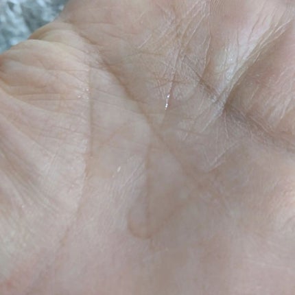 miki-nu on LIPS 「浮き毛とかからまりをおさえてまとまるつや髪はSleekスムース..」(4枚目)