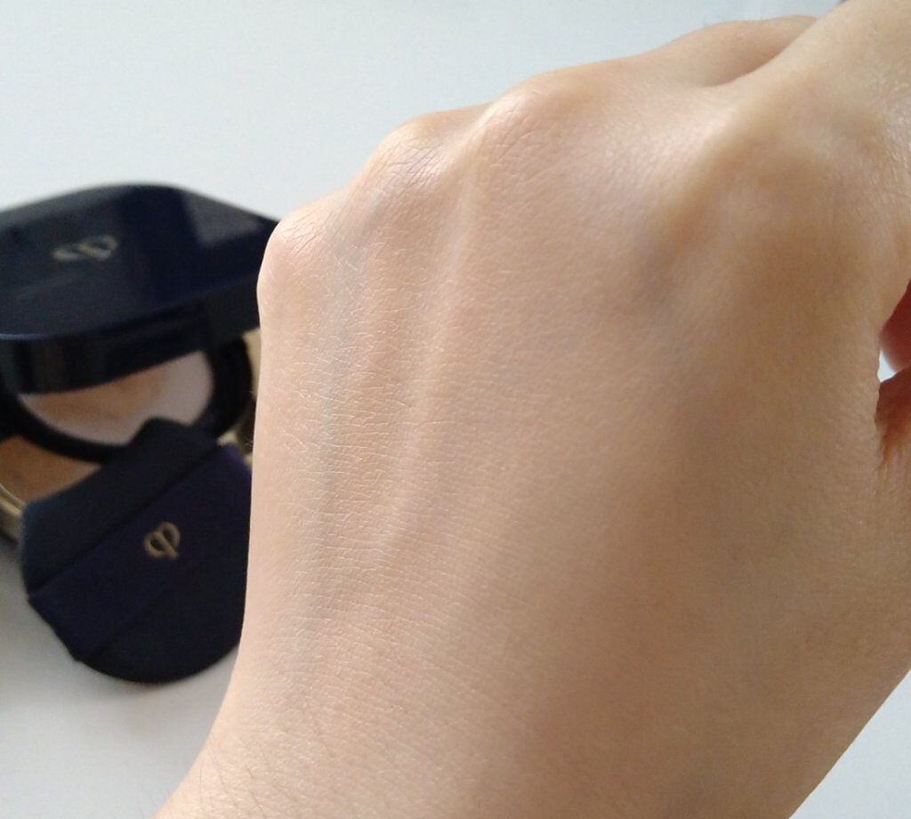 クレ・ド・ポー ボーテ タンクッションエクラ ナチュレル/クレ・ド・ポー ボーテ/クッションファンデーションを使ったクチコミ（3枚目）