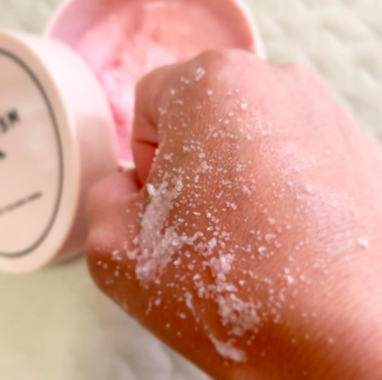 Q+Me スウィート ボム タラソ スクラブ/AGARISM/バスト・ヒップケアを使ったクチコミ(3枚目)