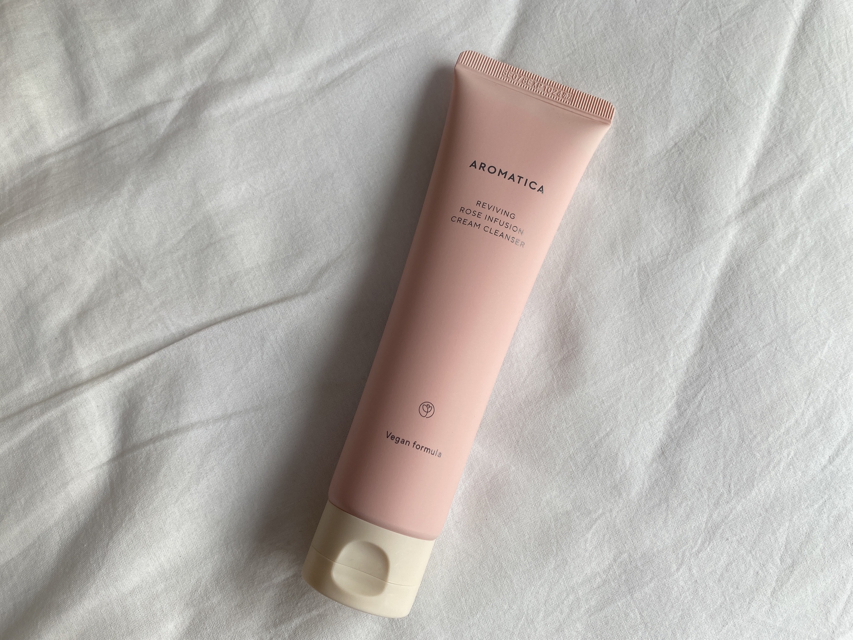 リバイビングローズインフュージョンセラム/AROMATICA/美容液を使ったクチコミ（2枚目）