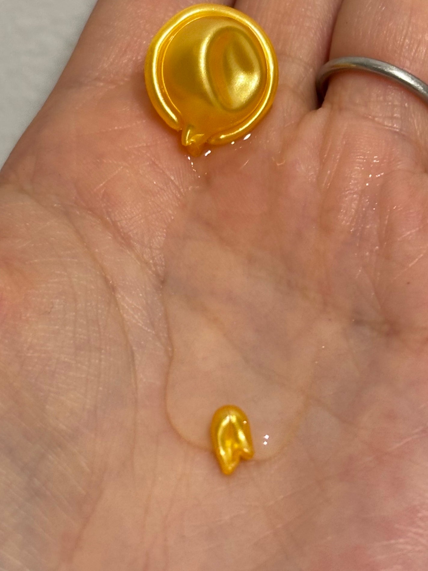 ヘアーオイル【トリートメント】/ellips/ヘアオイルを使ったクチコミ(5枚目)