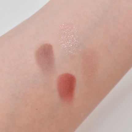 シルキースフレアイズ(マットタイプ)/キャンメイク/アイシャドウパレットを使ったクチコミ(4枚目)