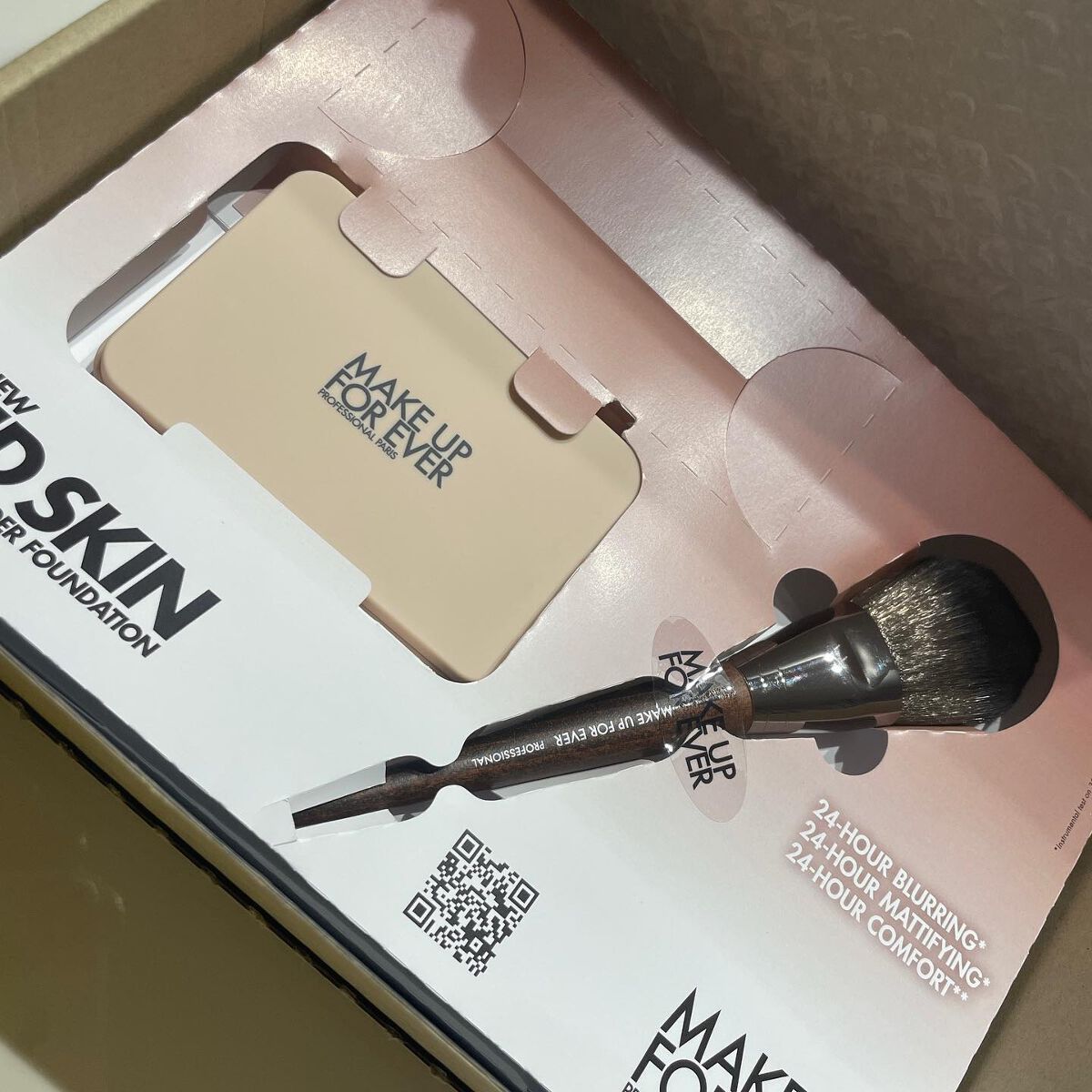 あいにゃん on LIPS 「\2月22日発売/メイクアップフォーエバーHDスキンマットベル..」(8枚目)