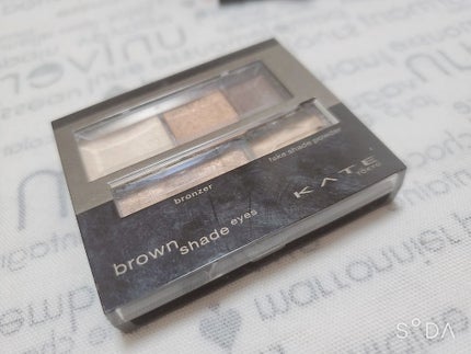 ブラウンシェードアイズN/KATE/アイシャドウパレットを使ったクチコミ(1枚目)