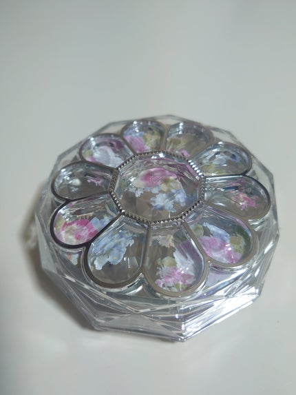 ジルスチュアート ブルームクチュール アイズ/JILL STUART/アイシャドウパレットを使ったクチコミ(2枚目)