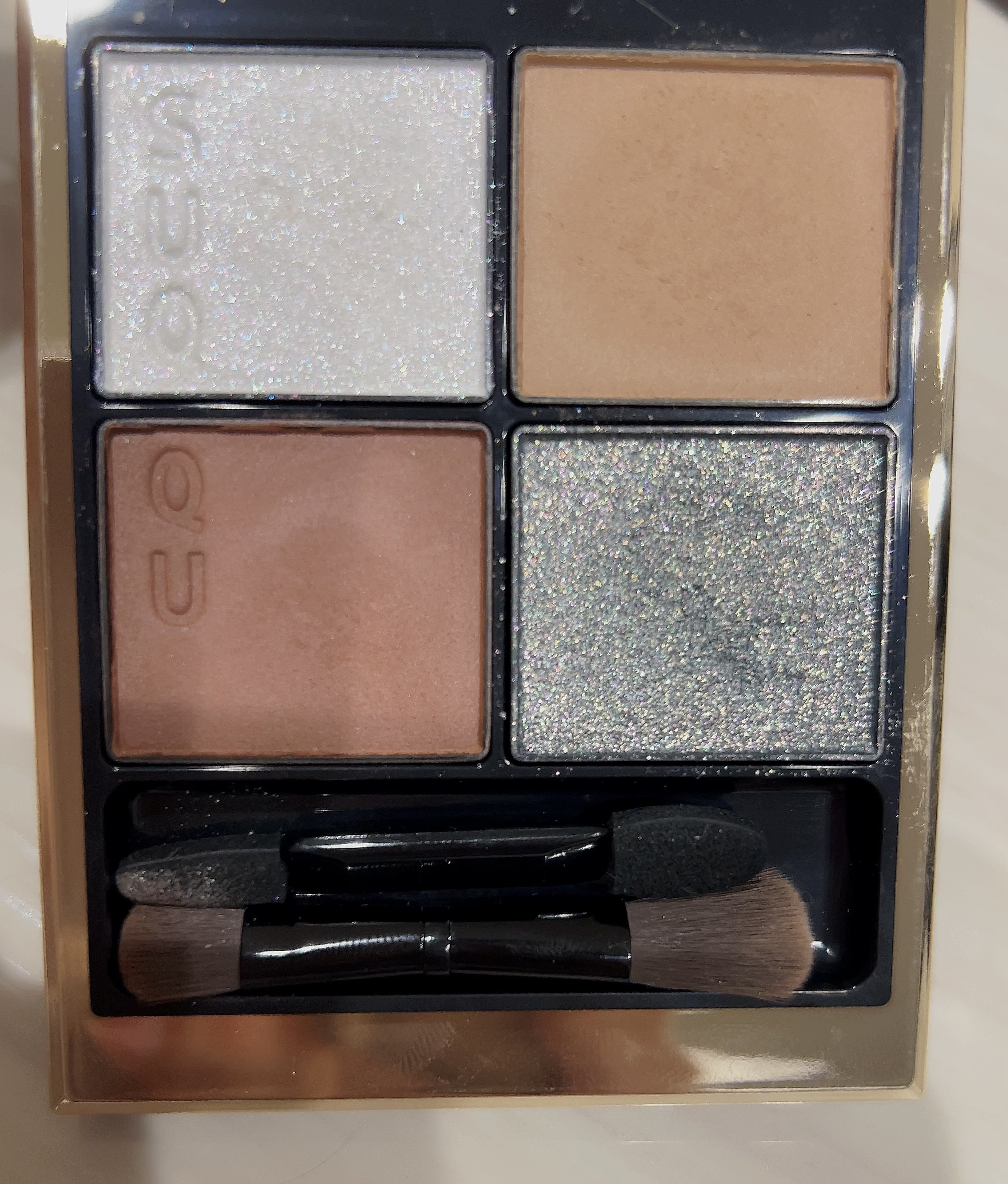 シグニチャー カラー アイズ/SUQQU/アイシャドウパレットを使ったクチコミ（3枚目）