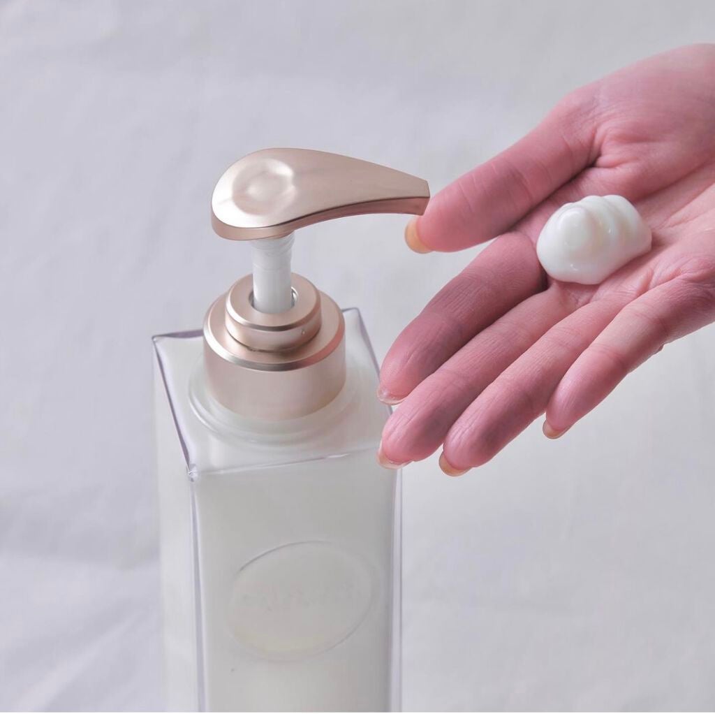 プルント モイストリッチ美容液シャンプー/モイストリッチリペア美容液トリートメント/Purunt./市販シャンプーを使ったクチコミ(1枚目)