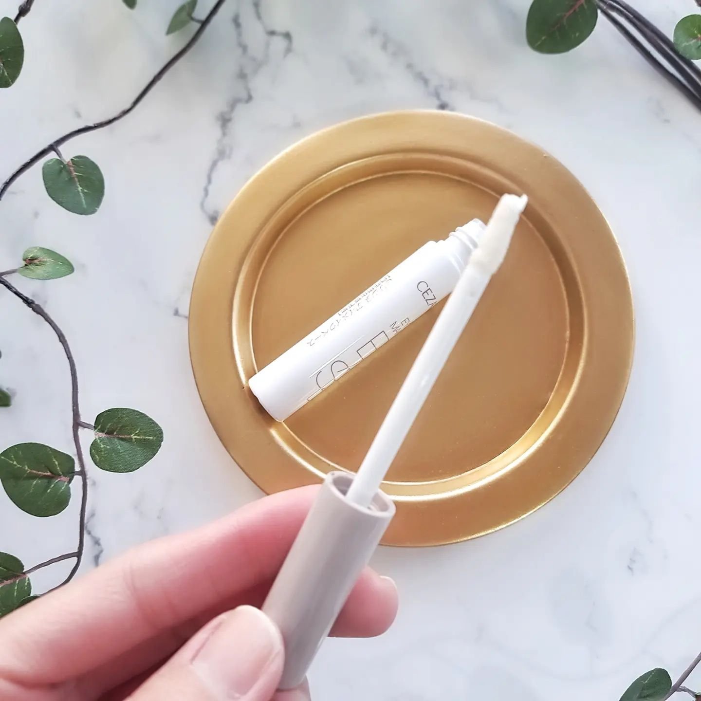 アイメイクベース/CEZANNE/アイシャドウベースを使ったクチコミ（3枚目）