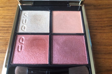 シグニチャー カラー アイズ/SUQQU/アイシャドウパレットを使ったクチコミ(2枚目)