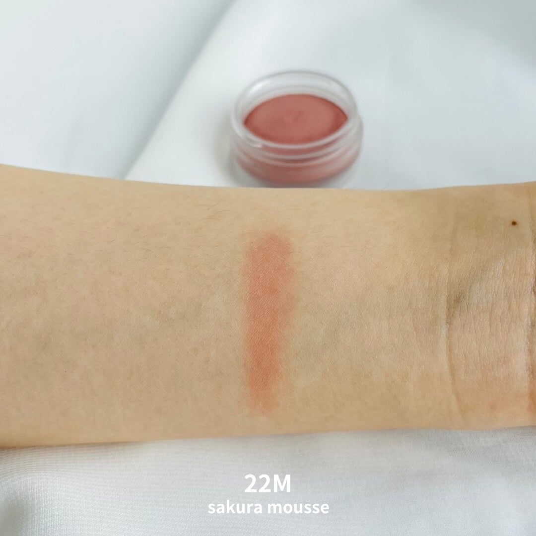 アイグロウジェム スキンシャドウ/DECORTÉ/ジェル・クリームアイシャドウを使ったクチコミ(2枚目)