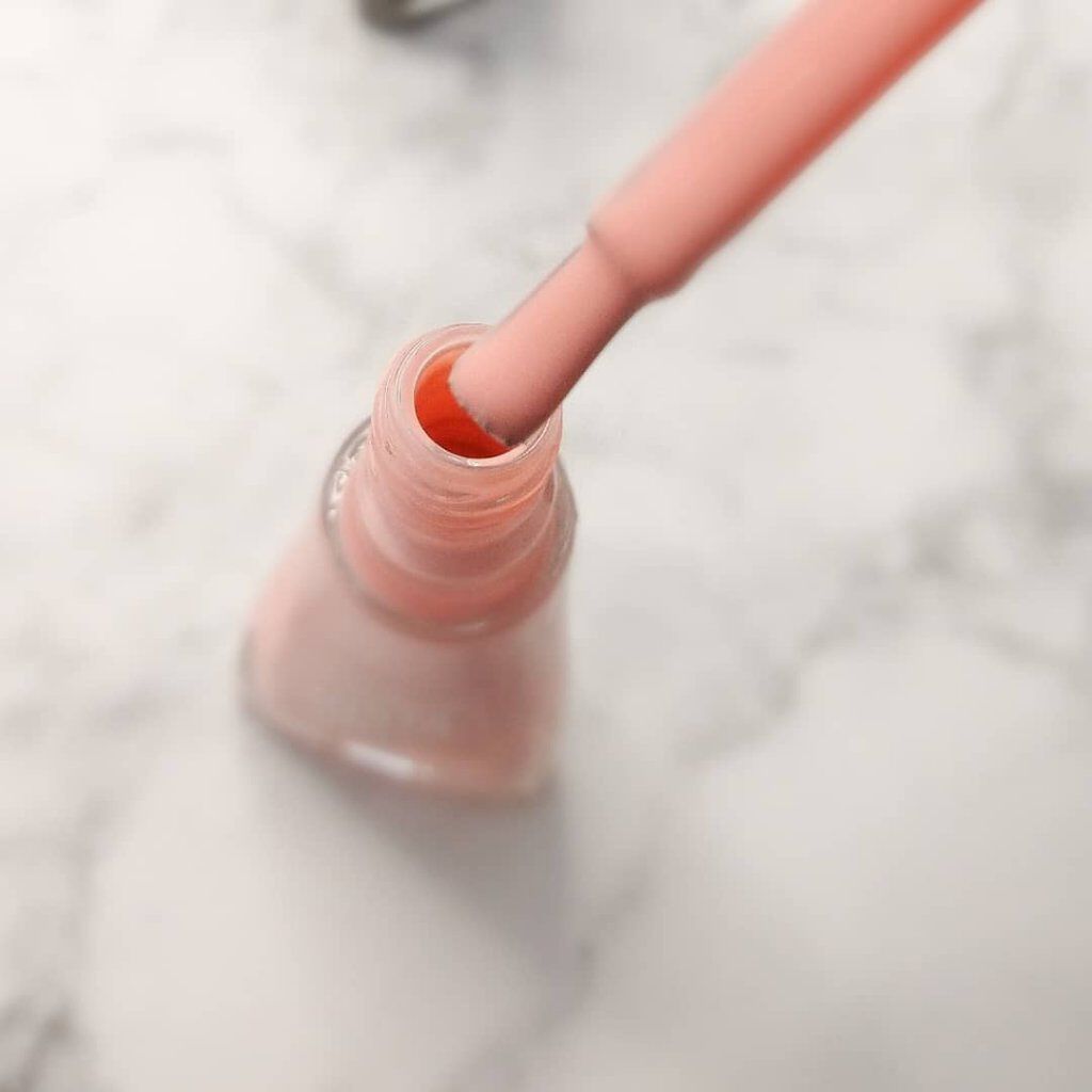 インスタドライ ネイルカラー 223 シュガーポピー/サリーハンセン/オールインワンネイルを使ったクチコミ（2枚目）