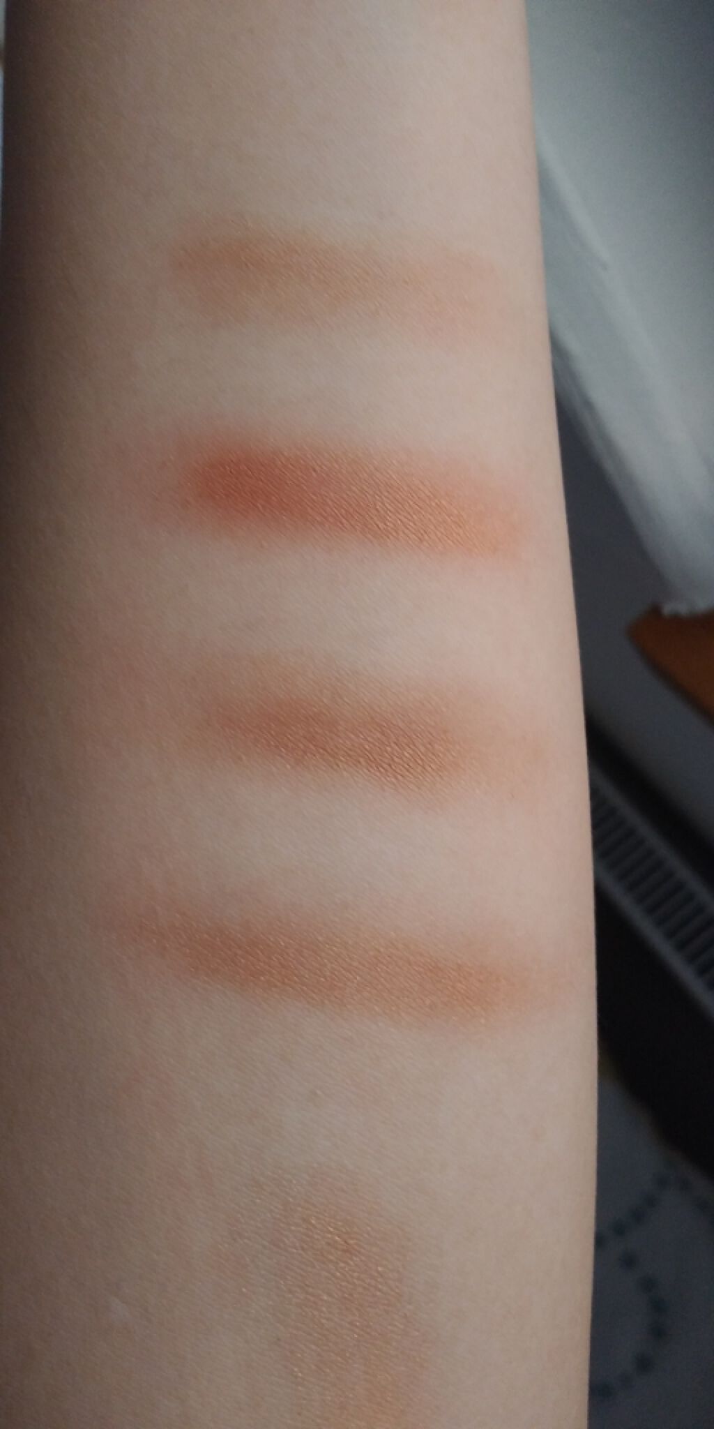 UR GLAM LIQUID EYESHADOW/U R GLAM/リキッドアイシャドウを使ったクチコミ(3枚目)