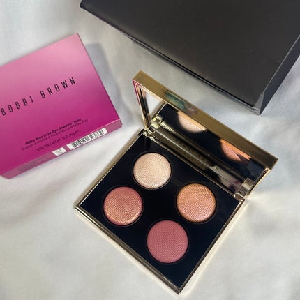 リュクス アイシャドウ クォード グロウ ウィズ ラブ コレクション/BOBBI BROWN/アイシャドウパレットを使ったクチコミ(1枚目)