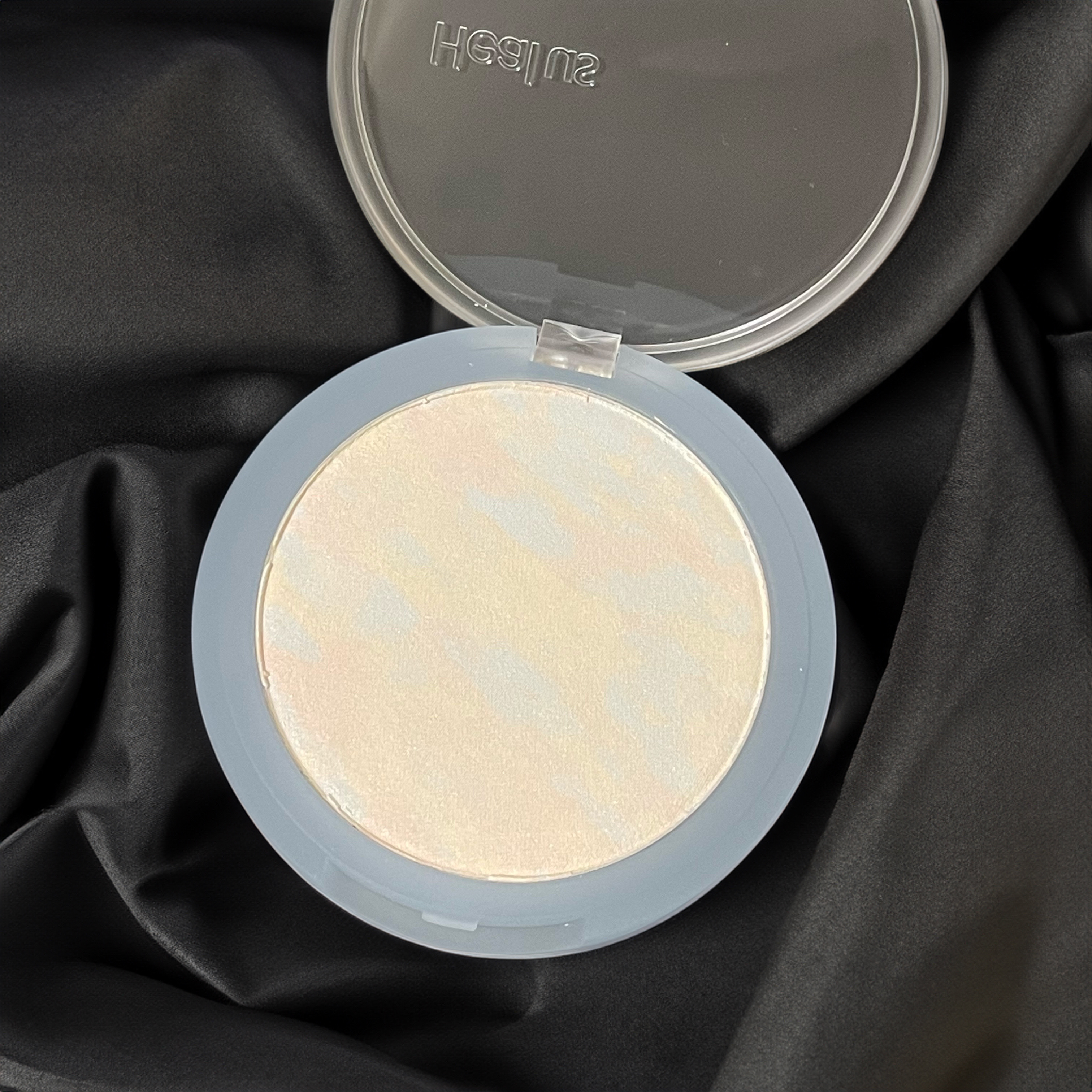 クラウドパウダー/Healus/プレストパウダーを使ったクチコミ（3枚目）