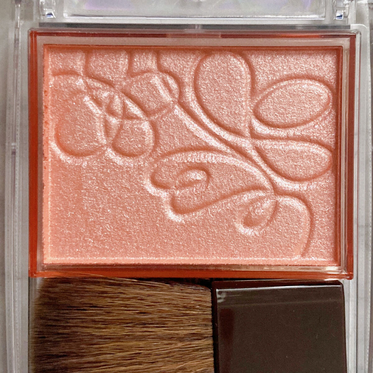 パールグロウニュアンサー/CEZANNE/パウダーハイライトを使ったクチコミ（3枚目）