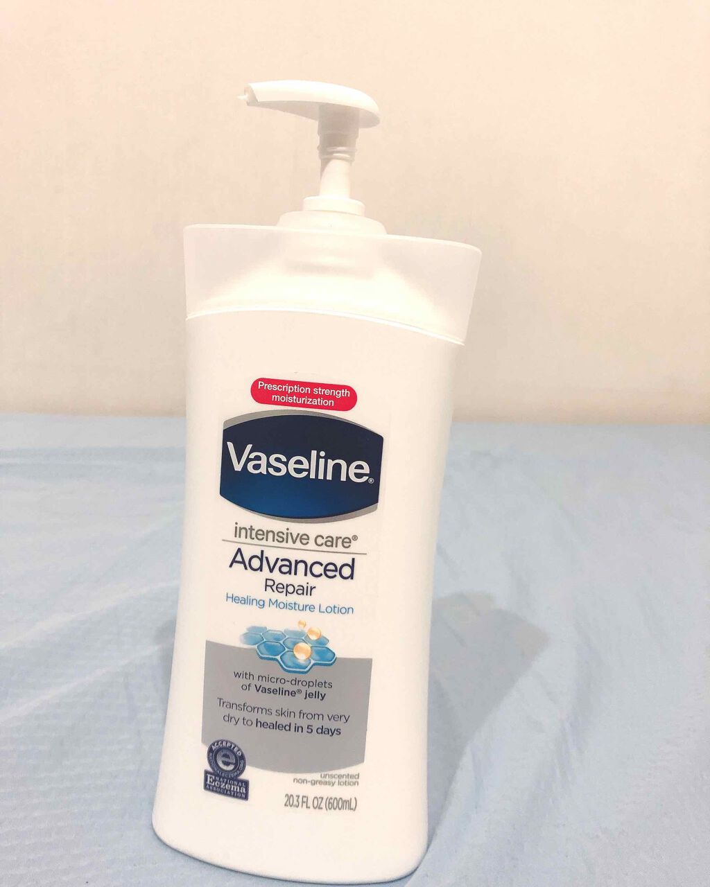 ヴァセリン アドバンスドリペア ボディローション 無香料/ヴァセリン/ボディローションを使ったクチコミ（1枚目）