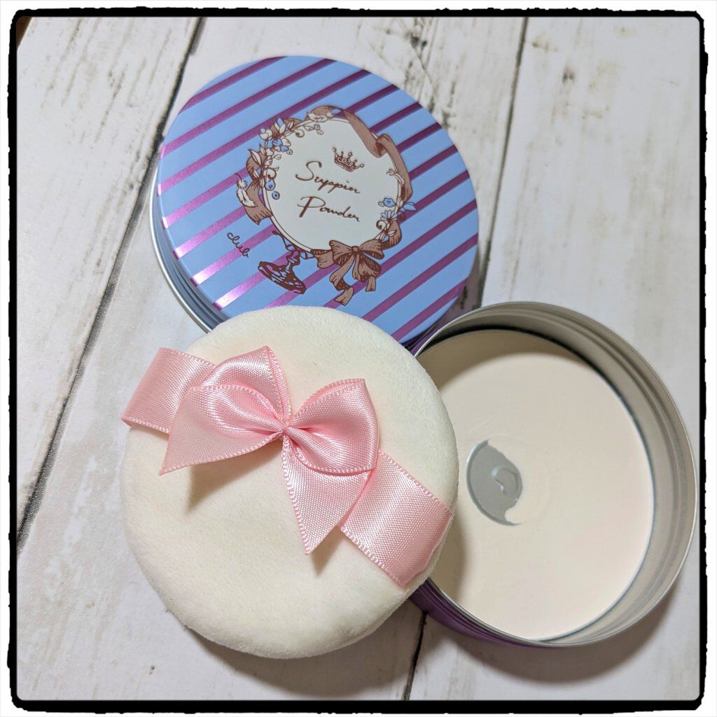 すっぴんパウダー  パステルローズの香り/クラブ/プレストパウダーを使ったクチコミ（2枚目）