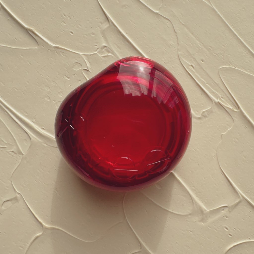 フィー リップアンドチーク グローイジェリーポット JR02 サワーグミ/fwee/リップグロスを使ったクチコミ（1枚目）