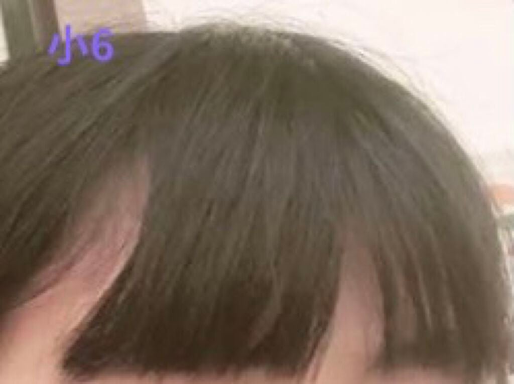 fantastic_rouge_wja7 on LIPS 「薄くしなくても綺麗に見える前髪✨前髪を薄くしたいけどやり方がわ..」(1枚目)