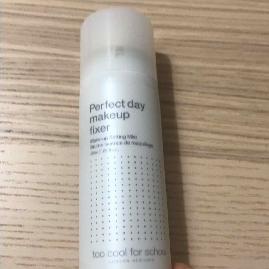 パーフェクト デー メイクアップ フィクサー/too cool for school/フィックスミストを使ったクチコミ（1枚目）