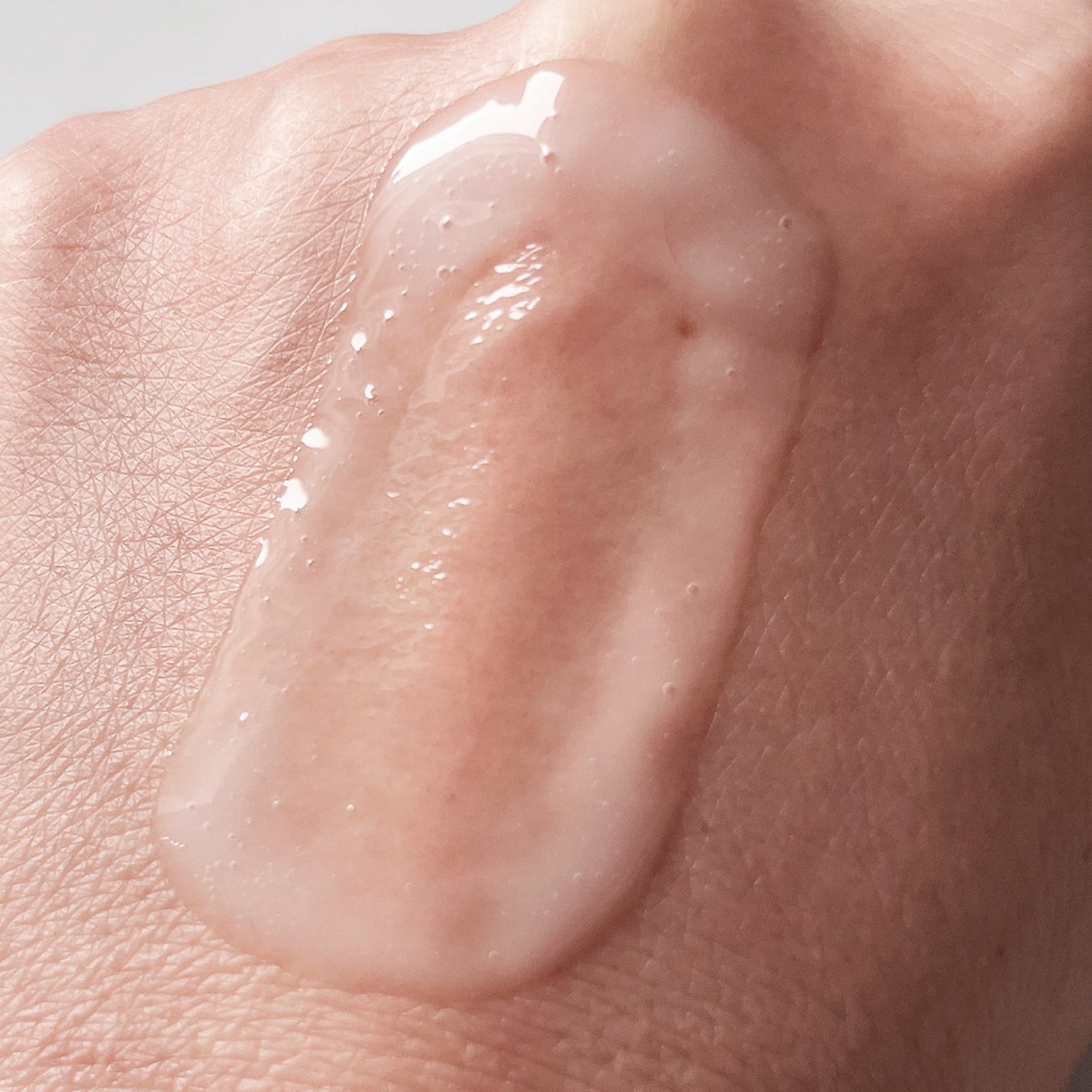 ザ マイトル エッセンス/THE MYTOL/ブースター・導入液を使ったクチコミ(4枚目)