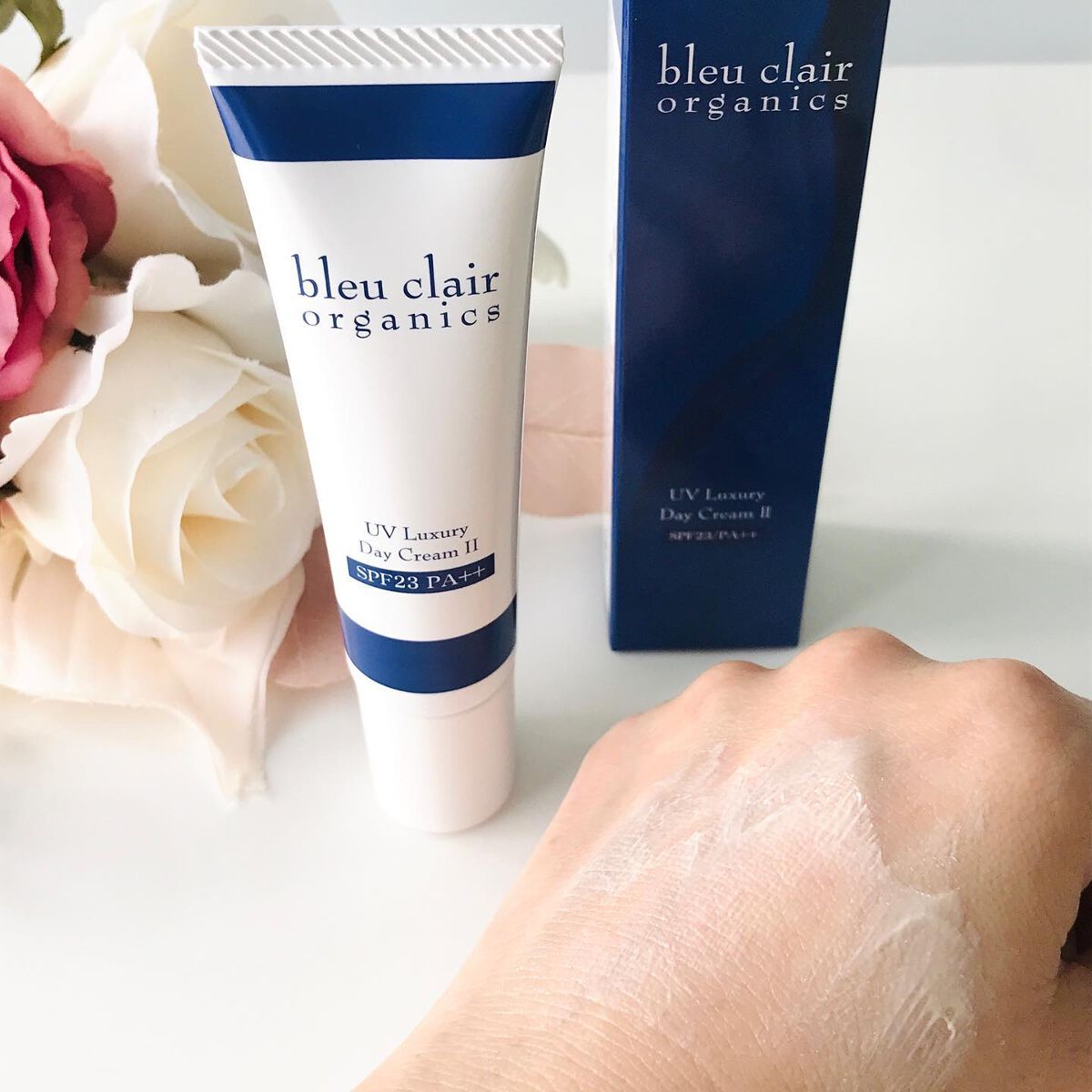 UV ラグジュアリー デイクリームII/ブルークレール/化粧下地を使ったクチコミ(3枚目)