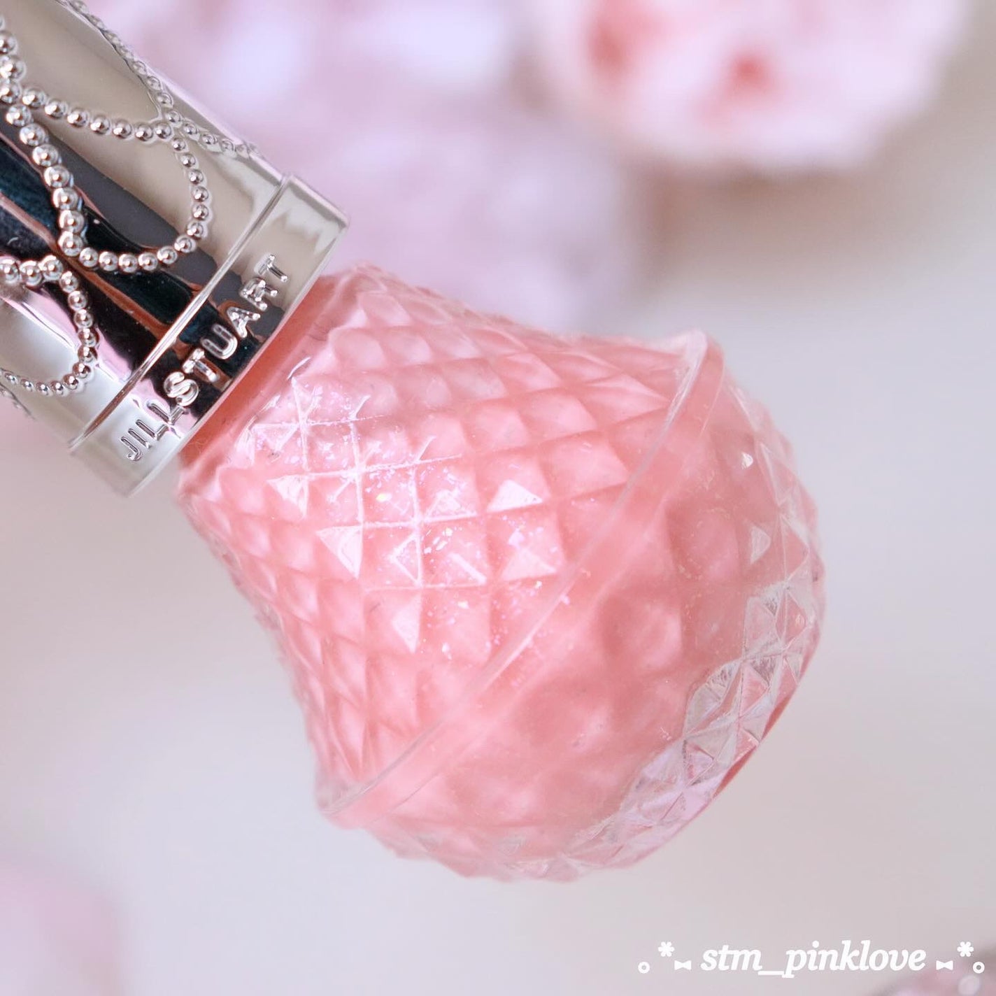 フレグラント ネイルラッカー/JILL STUART/マニキュアを使ったクチコミ(9枚目)