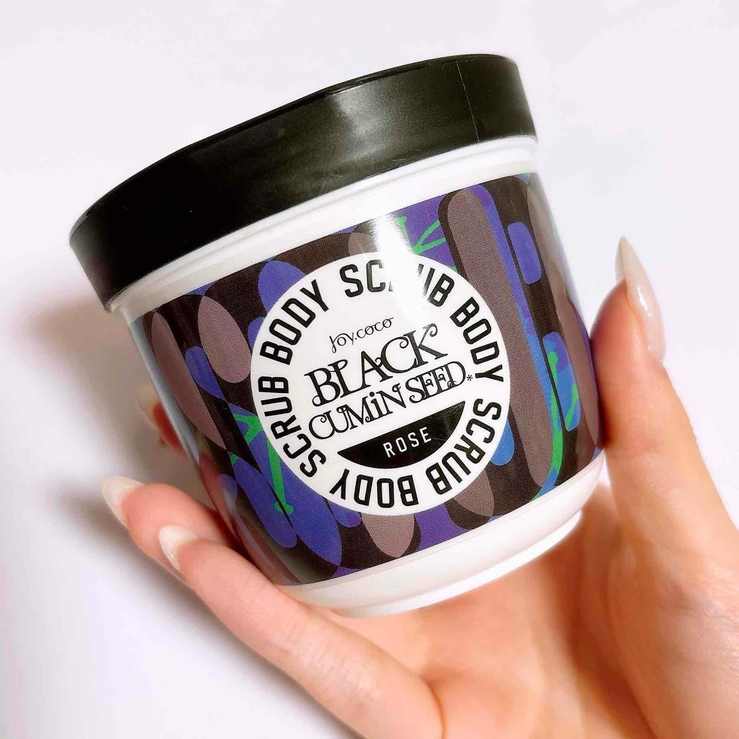 ジョイココ　ボディスクラブ　ブラッククミンシード/Joy.coco(ジョイココ)/ボディスクラブを使ったクチコミ（2枚目）